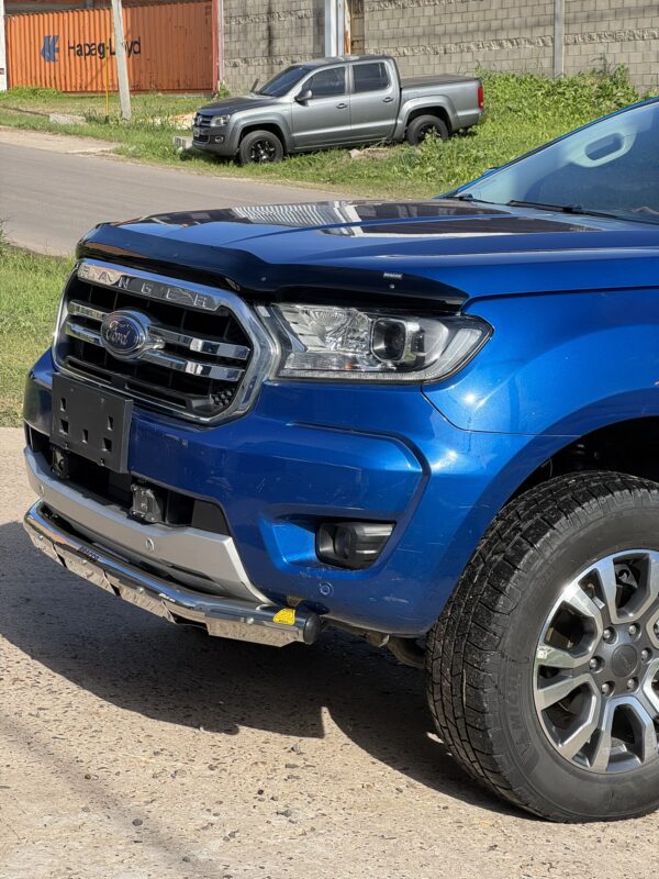Deflector de capot Bracco