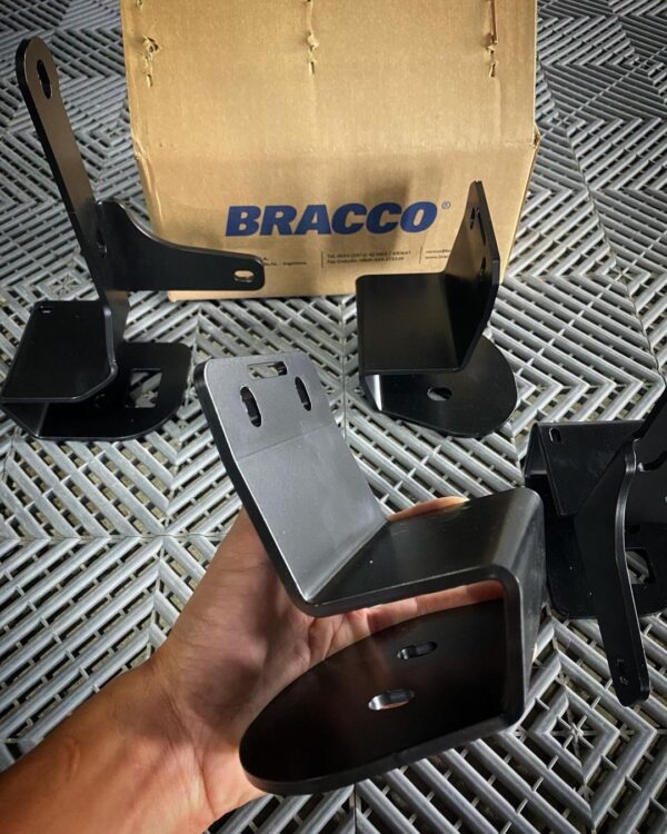 Elevadores de jaula original Bracco