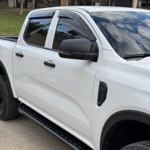 Estribos Steeltiger Blacktrend punteras acero