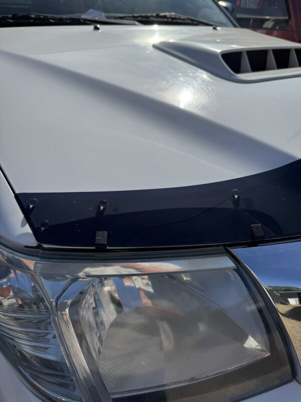 Deflector de capot Bracco