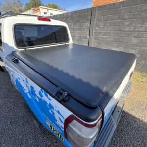 Lona Flash cover Force