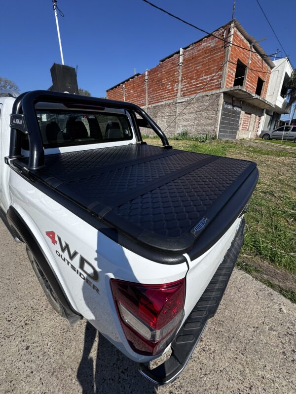 Tapa rigida Steeltiger