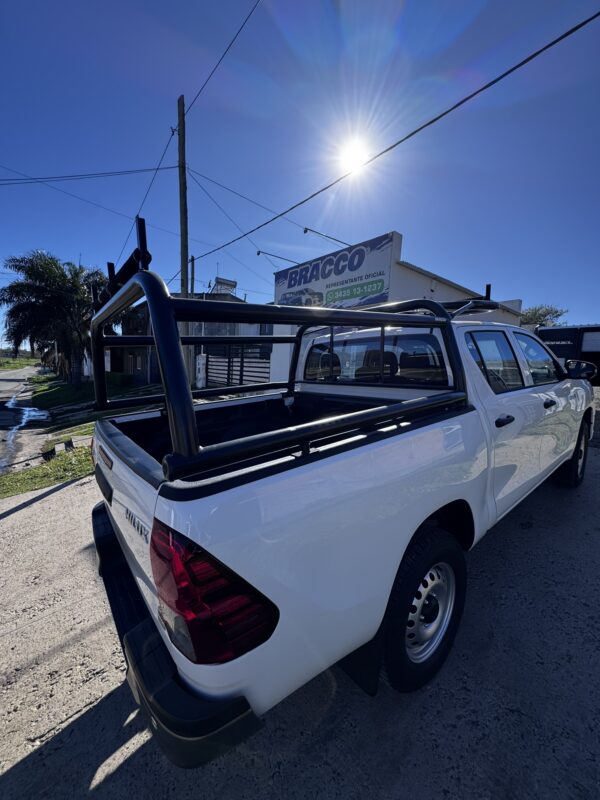 Jaula de trabajo con rodillos porta escaleras