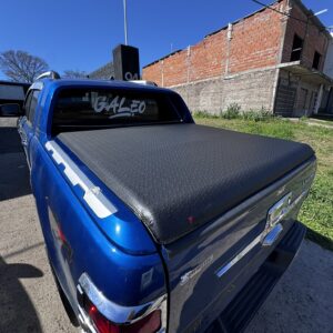 Lona Flash cover Force