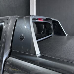 IMG_2531 Alerón Extreme para Amarok pintada gris indium