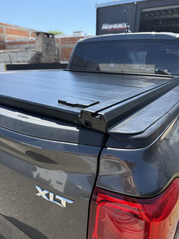 Tapa retráctil B-Roll Bracco