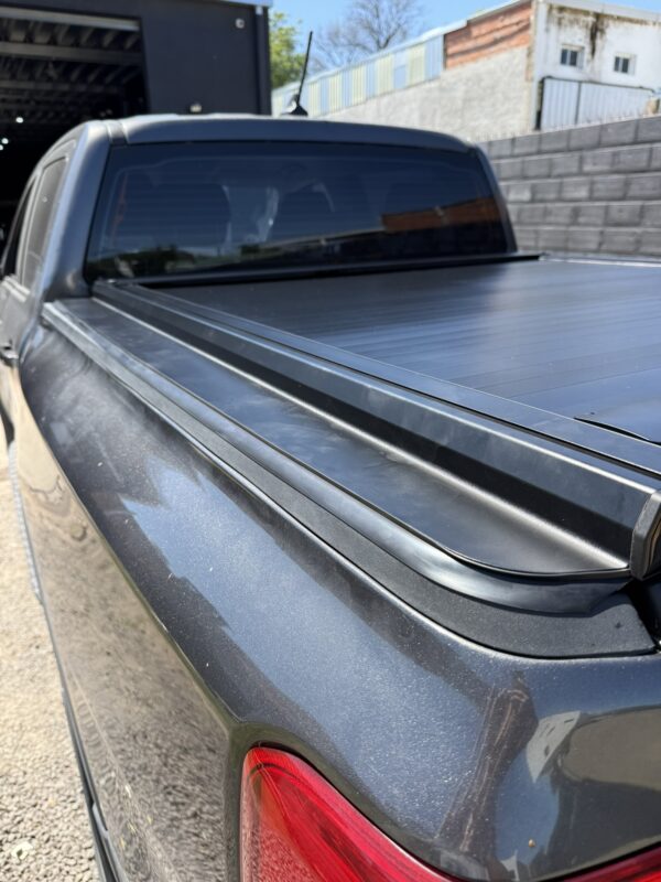 Tapa retráctil B-Roll Bracco