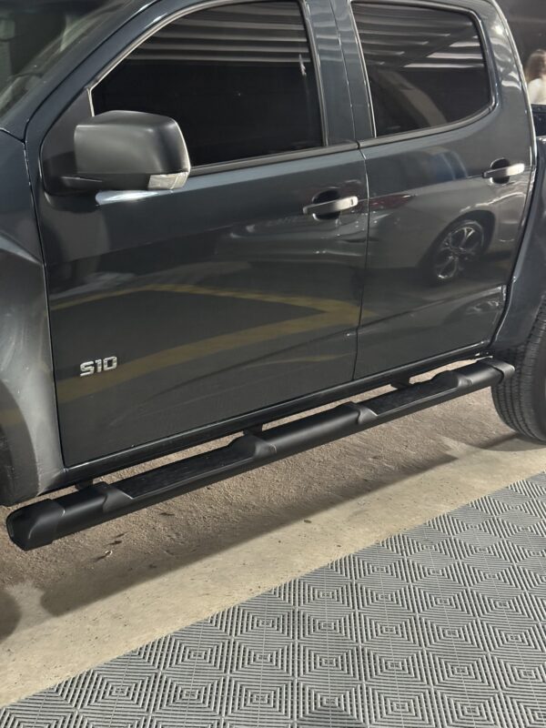 Estribos G4 negros Bepo