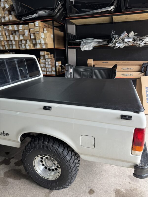 Lona Flash cover Force F100