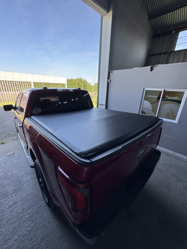 Lona Flash cover Roller