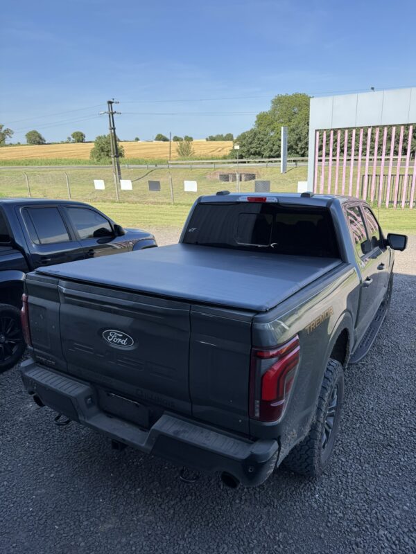 Lona Flash cover Roller