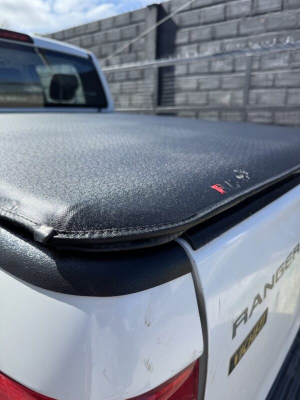 Lona Flash cover Roller