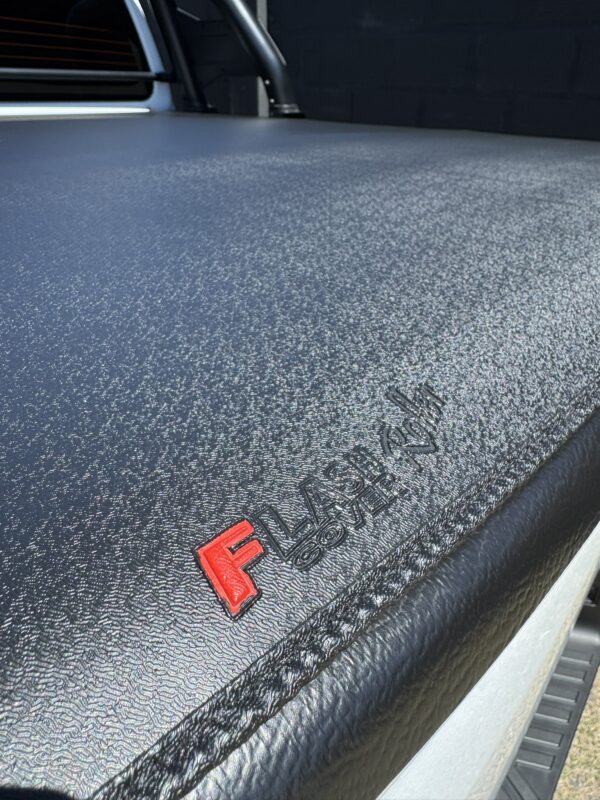 Lona Flash cover Roller