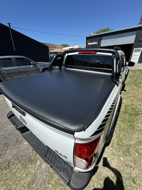 Lona Flash cover Roller