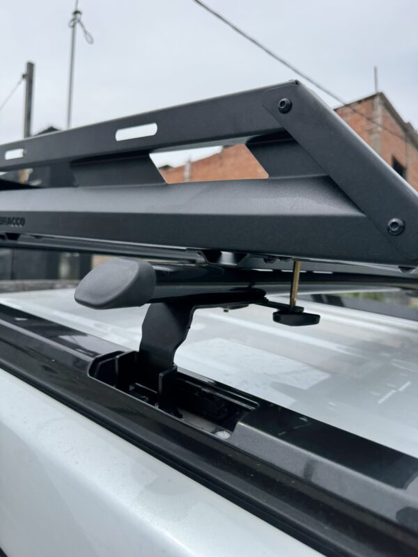 Barras porta equipajes + canasto Bracco