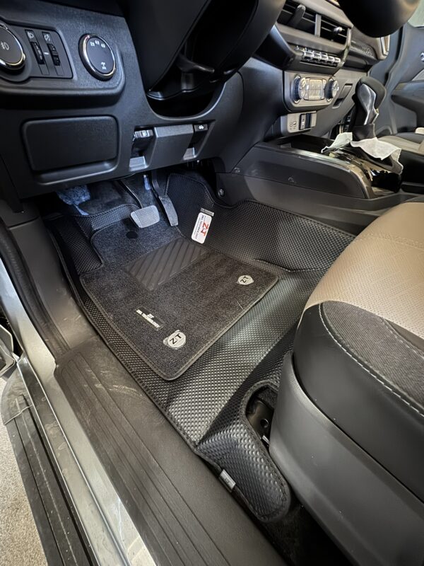 Alfombras termo formadas Ziel Technology Trailblazer 7 filas y baul