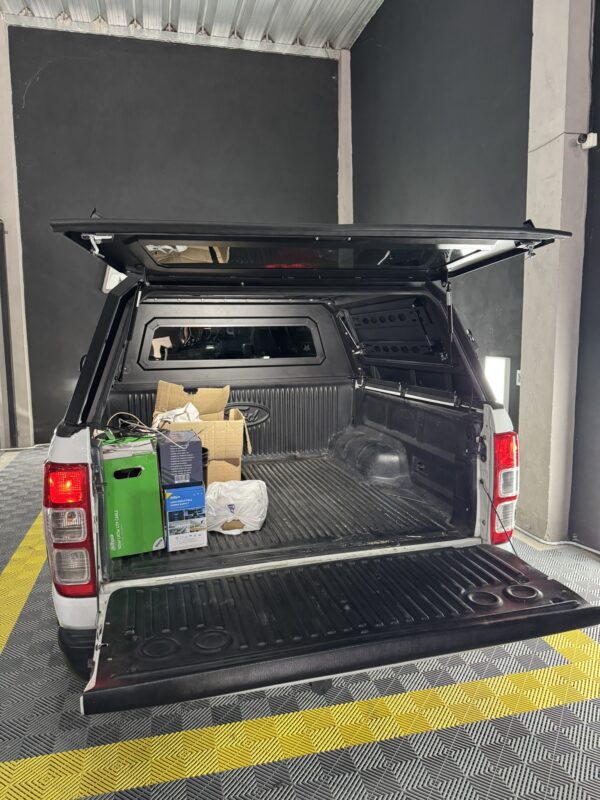 Cúpula Canopy laterales ciegos