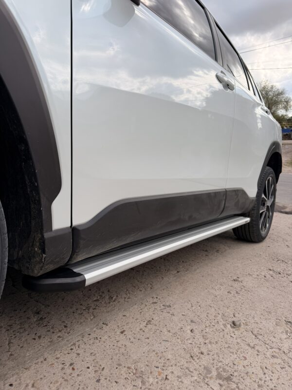 Estribos B2 aluminio Bracco Corolla Cross
